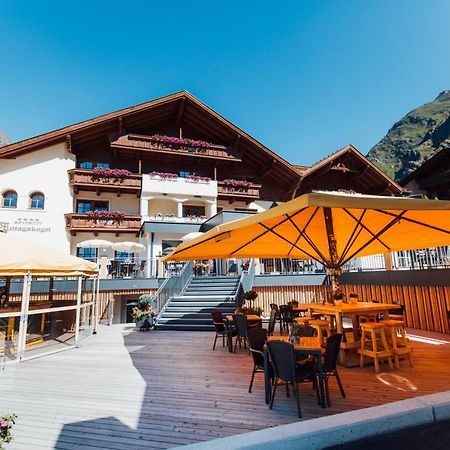 Hotel Mittagskogel Pitztal Санкт-Леонгард-ім-Пітцталь Екстер'єр фото