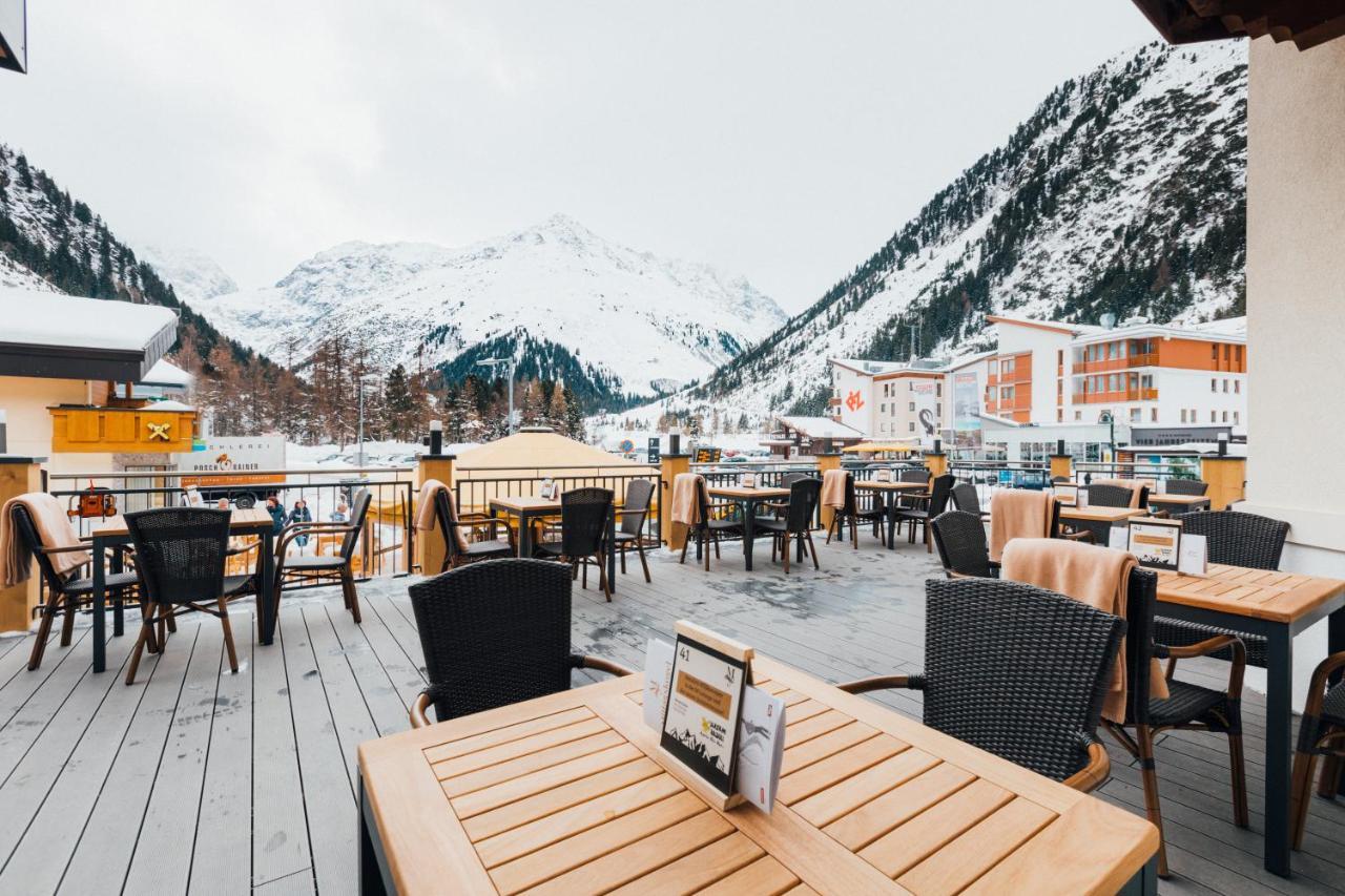 Hotel Mittagskogel Pitztal Санкт-Леонгард-ім-Пітцталь Екстер'єр фото