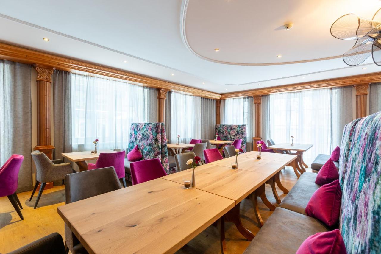 Hotel Mittagskogel Pitztal Санкт-Леонгард-ім-Пітцталь Екстер'єр фото