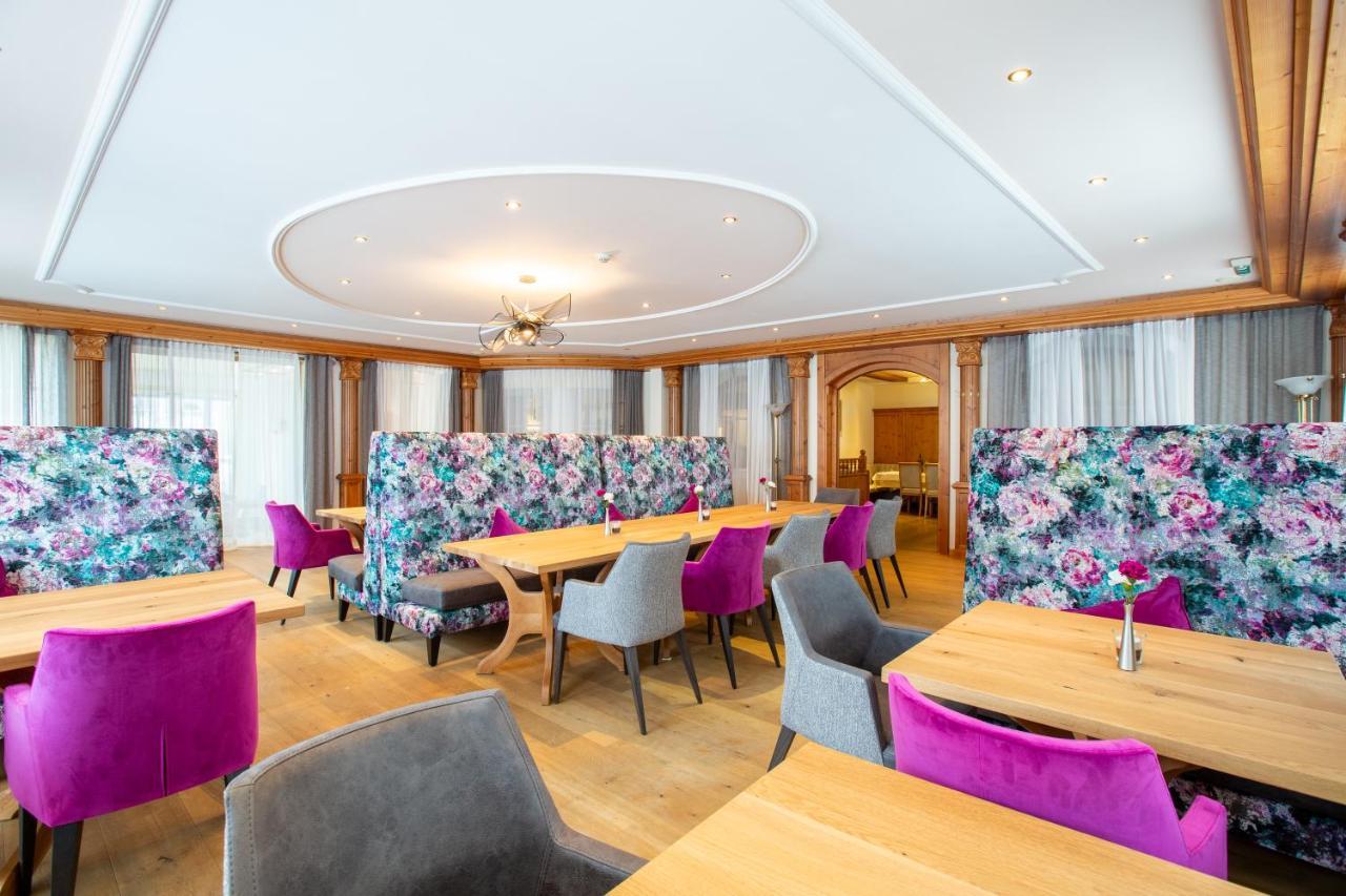 Hotel Mittagskogel Pitztal Санкт-Леонгард-ім-Пітцталь Екстер'єр фото